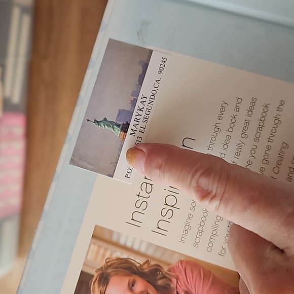 Creating Keepsakes My Creative Companion 2 The Ultimate Scrapbooking Resource - Picture 3 of 14